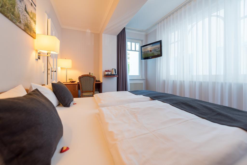 Hotel Villa Belvedere 宾茨 外观 照片