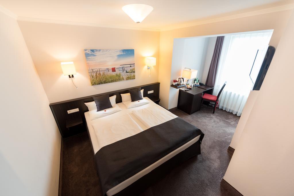 Hotel Villa Belvedere 宾茨 外观 照片