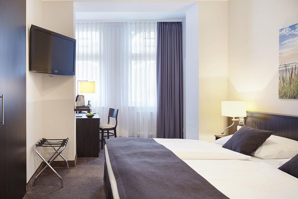 Hotel Villa Belvedere 宾茨 外观 照片