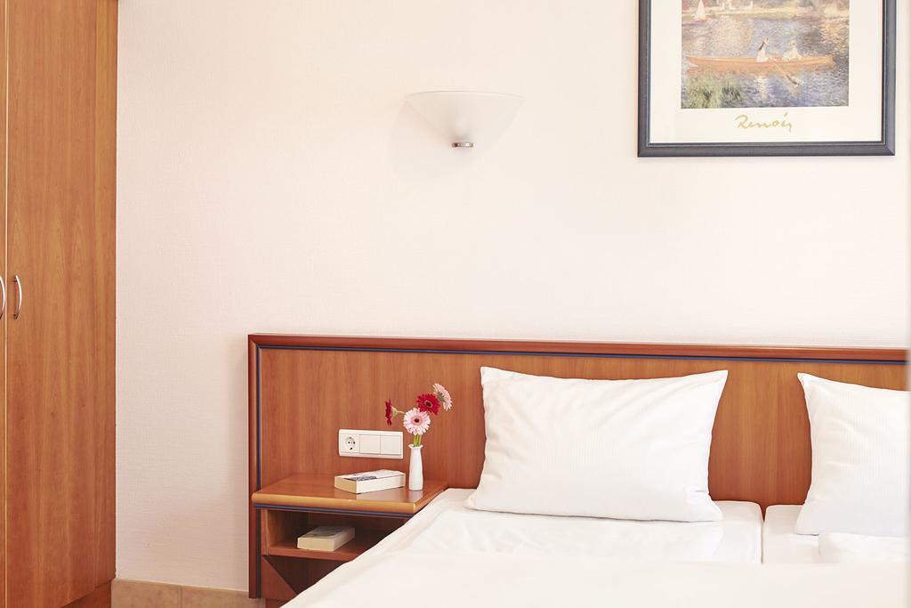 Hotel Villa Belvedere 宾茨 外观 照片